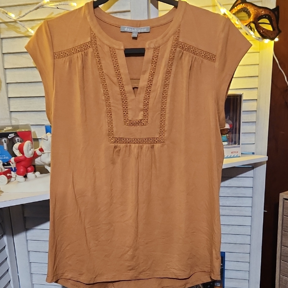 danielrainn Caramel Blouse with Embroidered Detail